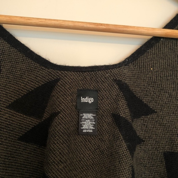 Indigo Long Shall/Shrug - Picture 2 of 6